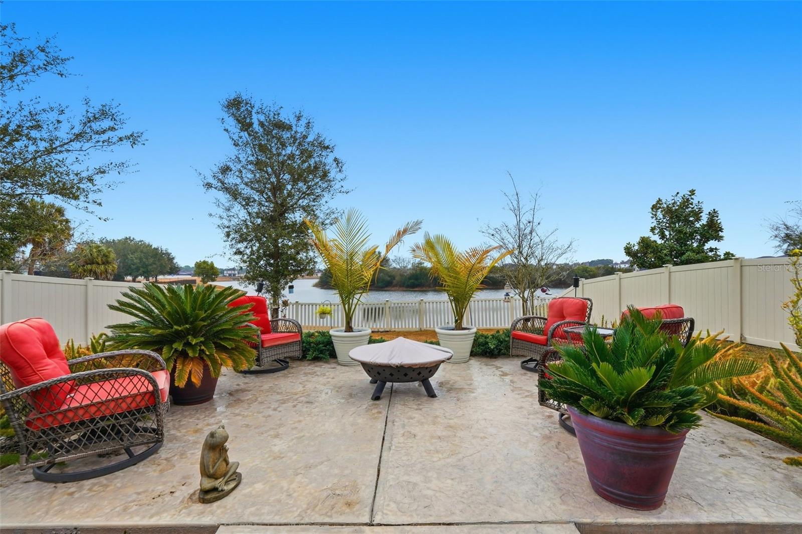 LAKESIDE PH 3 - Residential