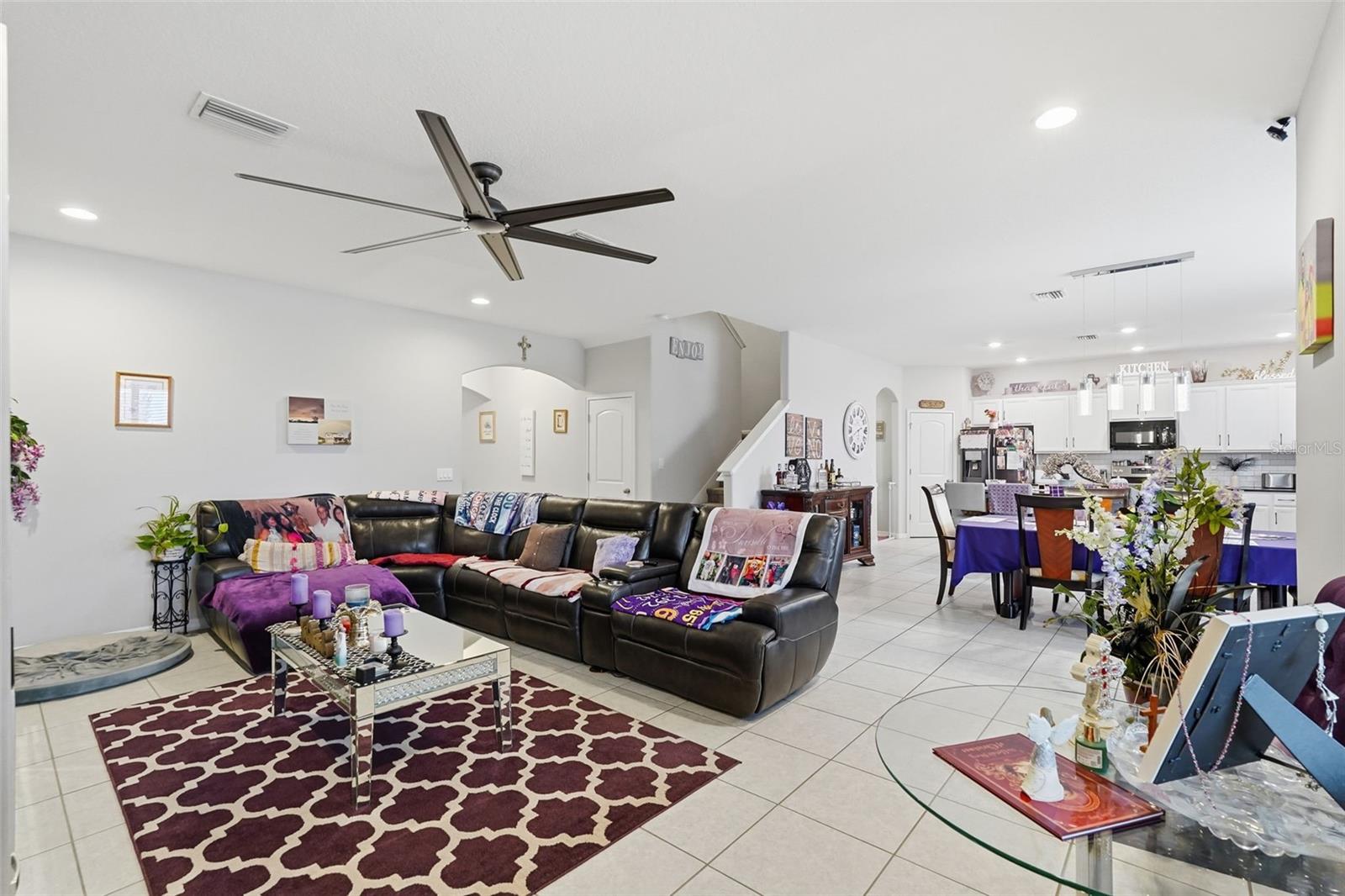 LAKESIDE PH 3 - Residential