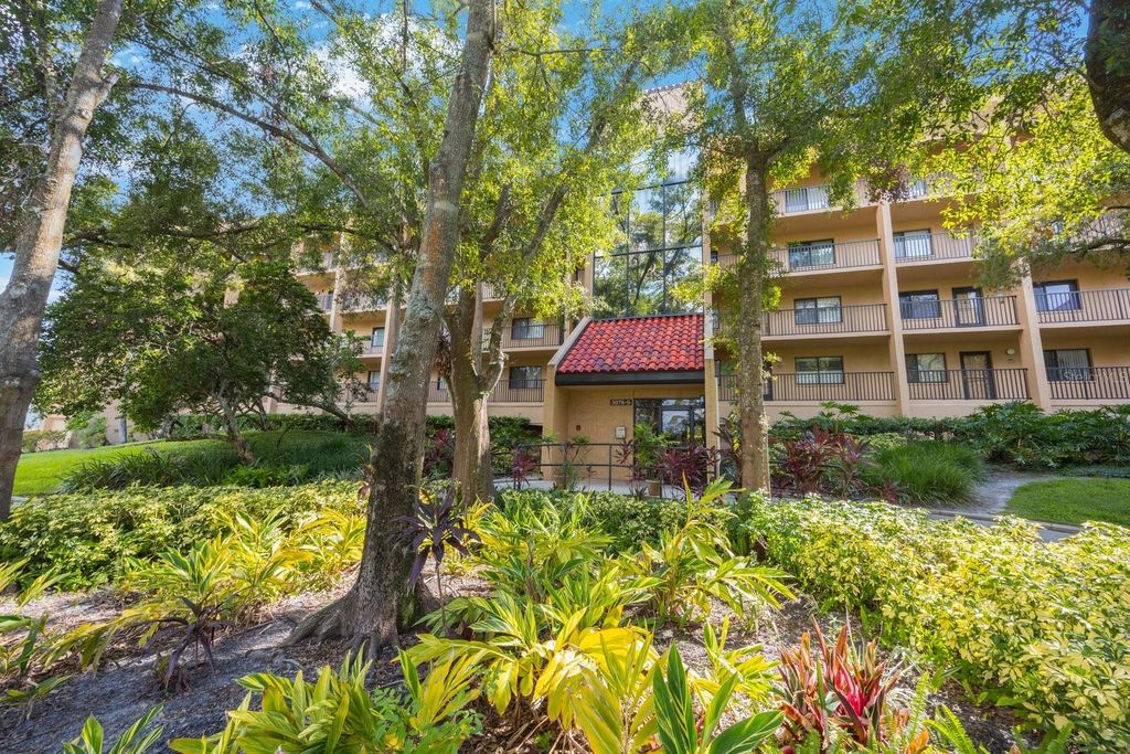 Photo of 3078 Eastland Boulevard #304, Clearwater, FL 33761 (MLS # TB8415846)