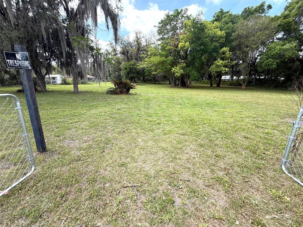 Photo of 1044 NE 24th Street, Ocala, FL 34470 (MLS # OM723035)