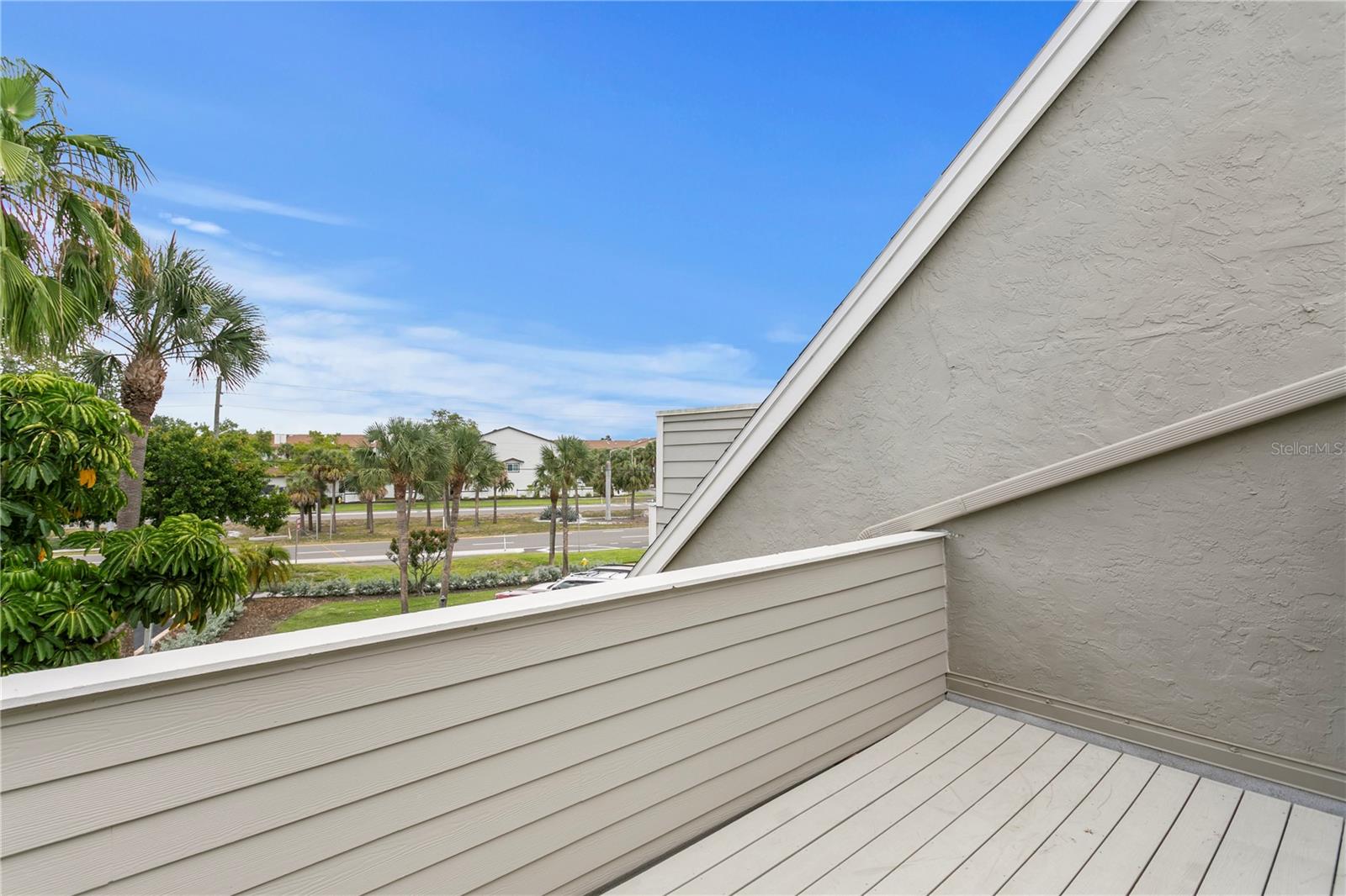 PINE KEY LODGE - Residential