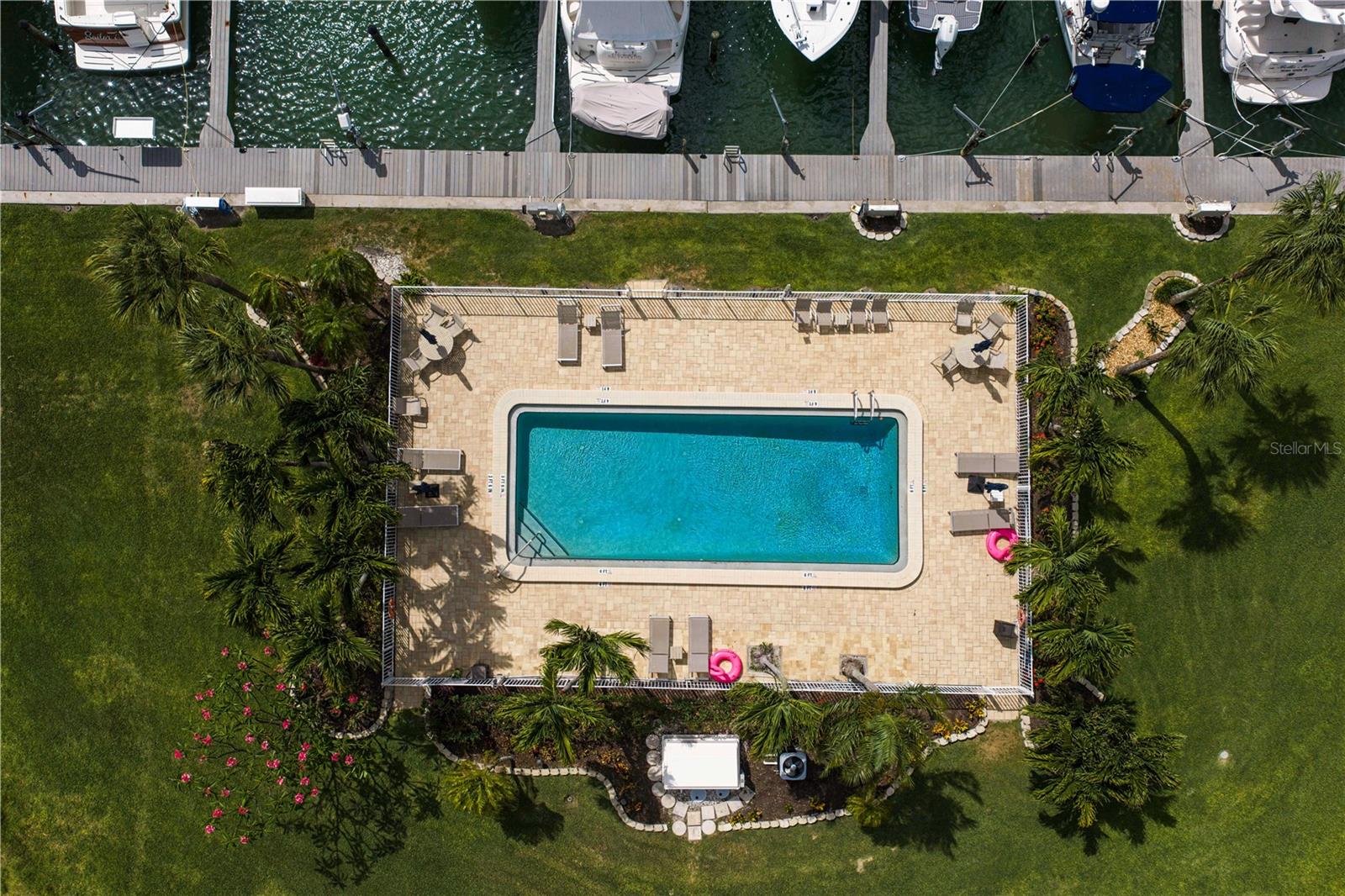 PINE KEY LODGE - Residential
