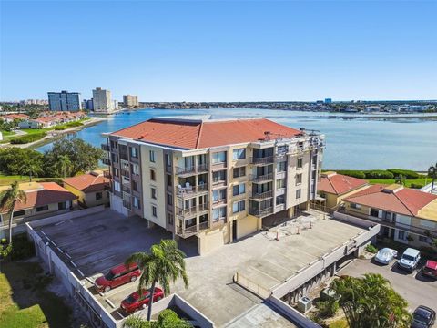 Photo of 6104 Palma Del Mar Boulevard S #402, St Petersburg, FL 33715 (MLS # TB8448673)