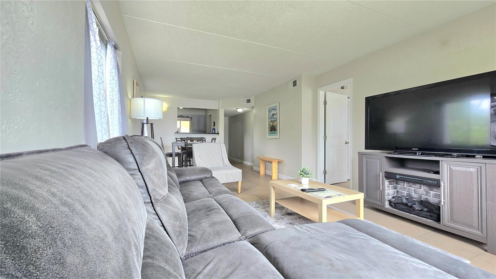ACQUA AT DAYTONA BEACH CONDO - Residential Lease
