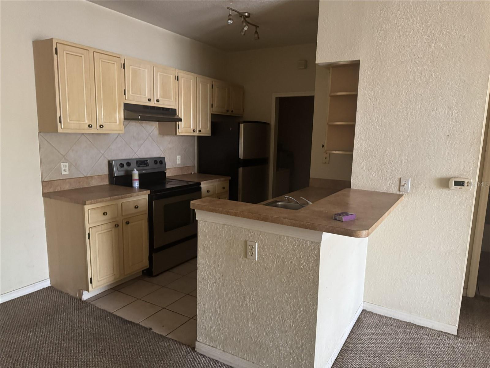 VISCONTI WEST CONDO - Residential