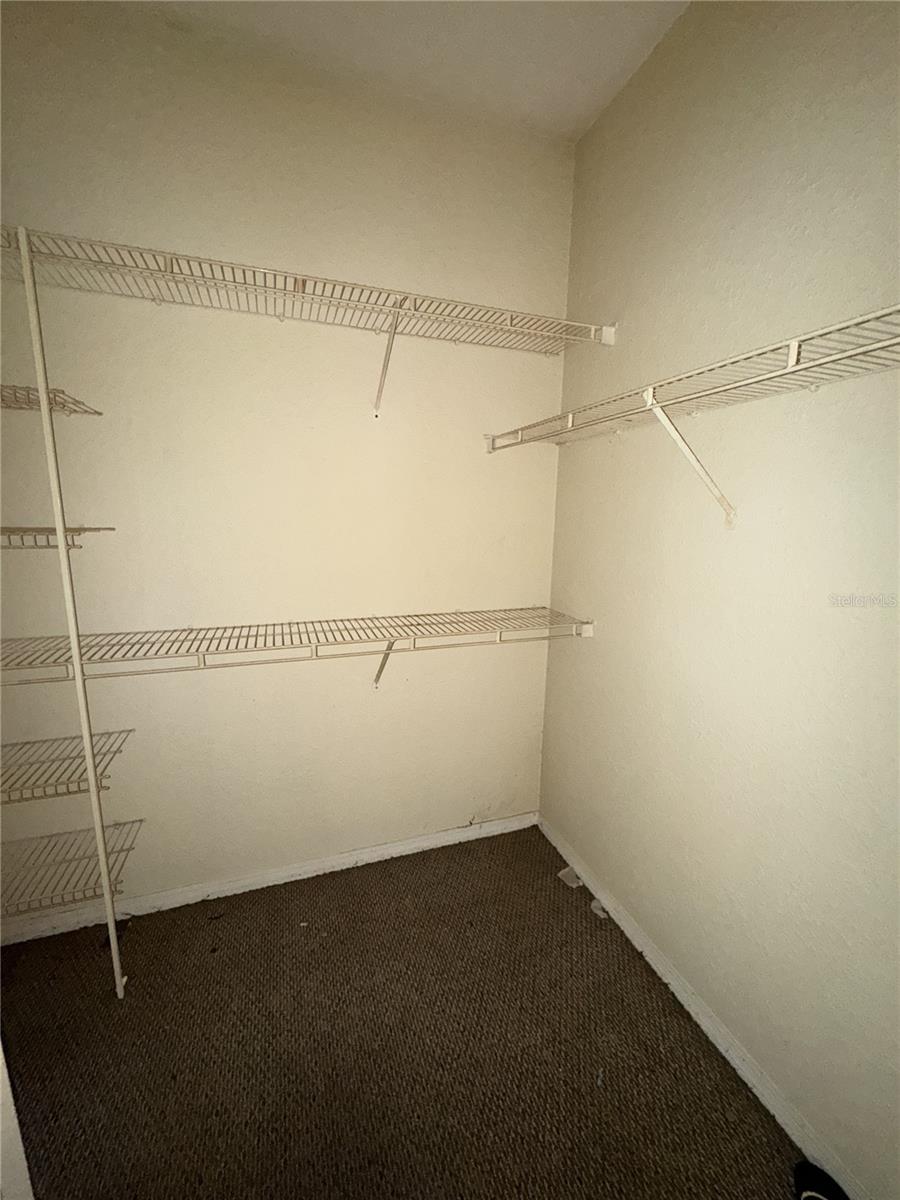 VISCONTI WEST CONDO - Residential