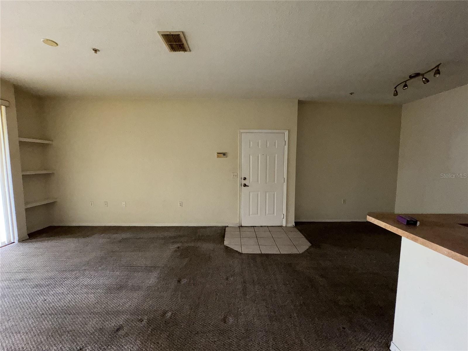 VISCONTI WEST CONDO - Residential