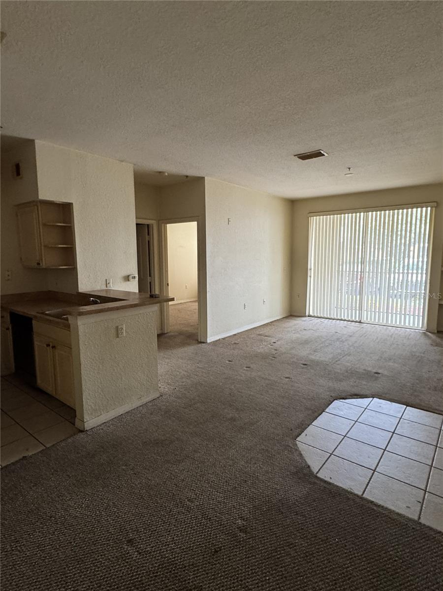 VISCONTI WEST CONDO - Residential
