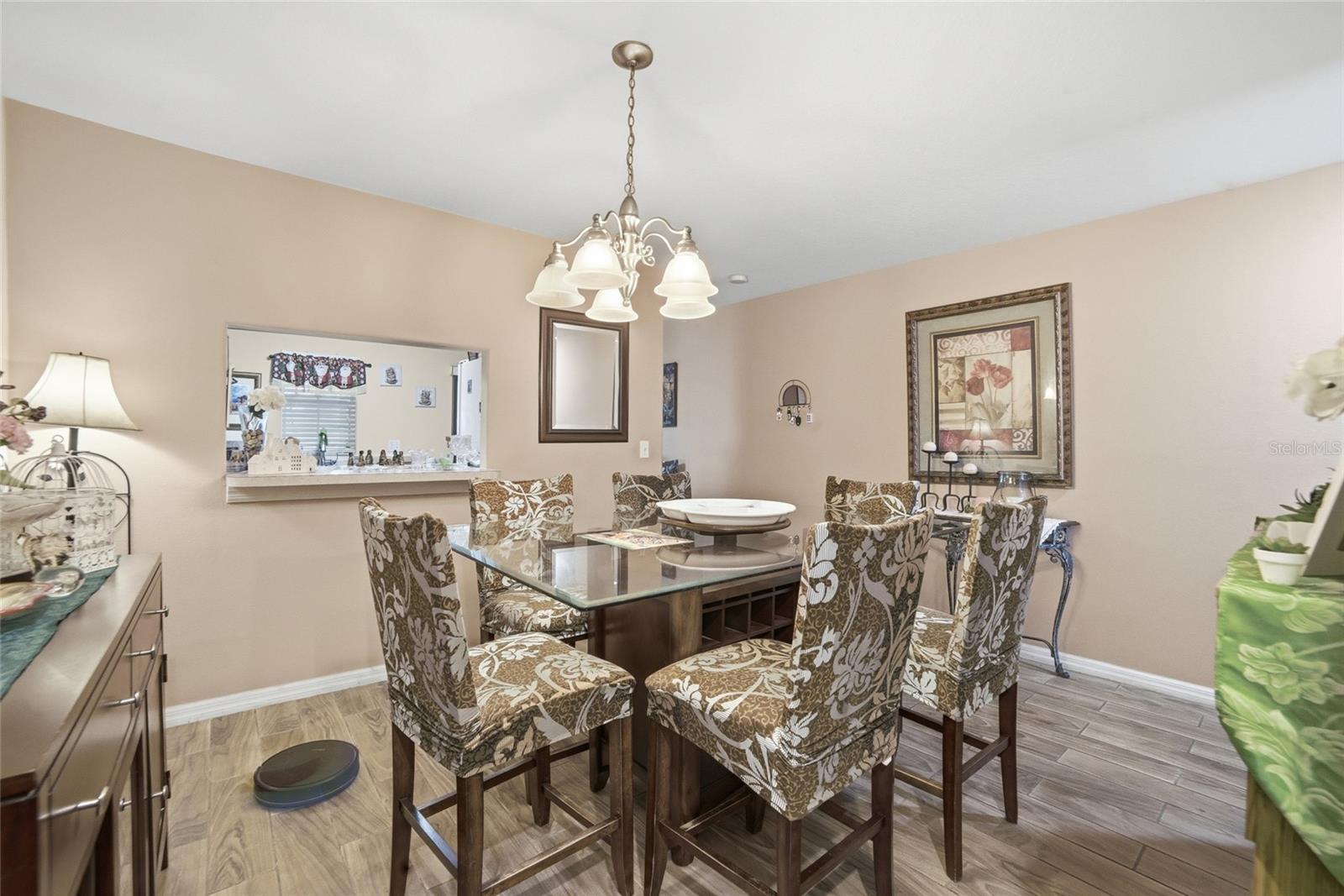 COBBLESTONE LANDING TWNHMS CONDO - Residential