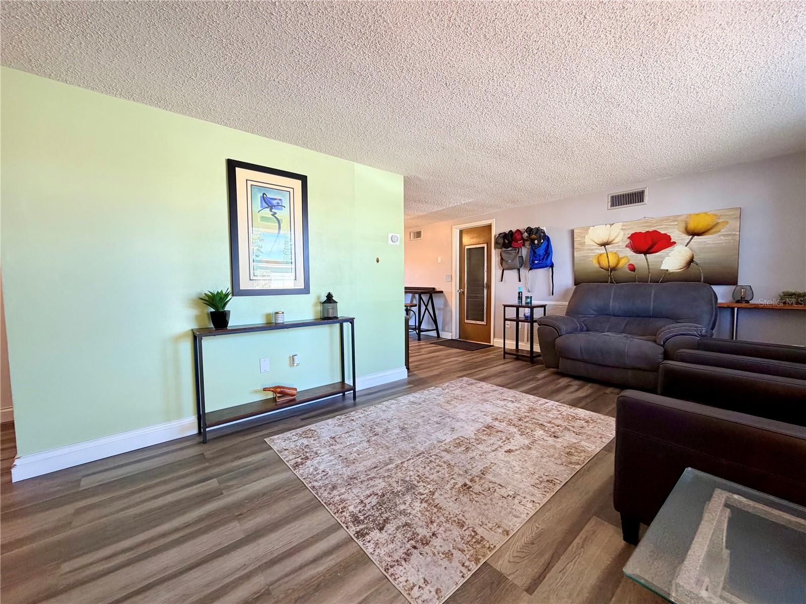 HOLIDAY LAKE ESTATES - Residential