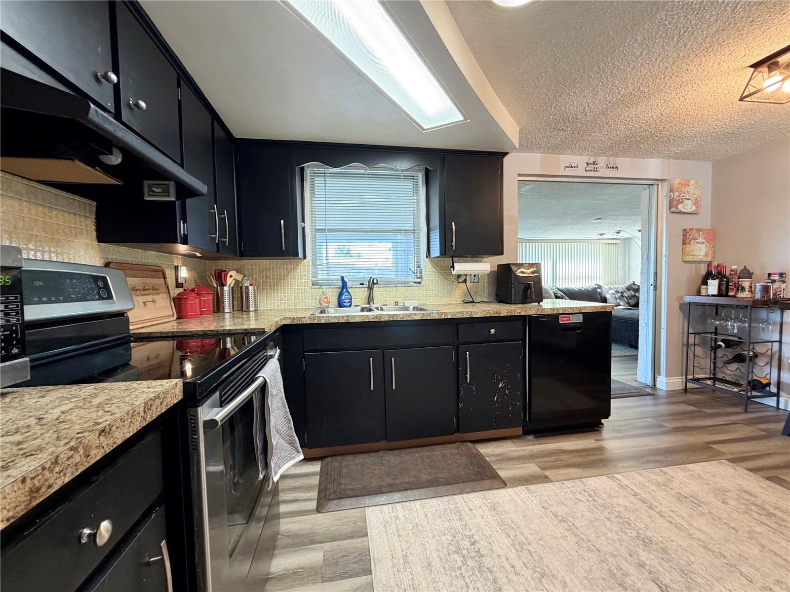 HOLIDAY LAKE ESTATES - Residential