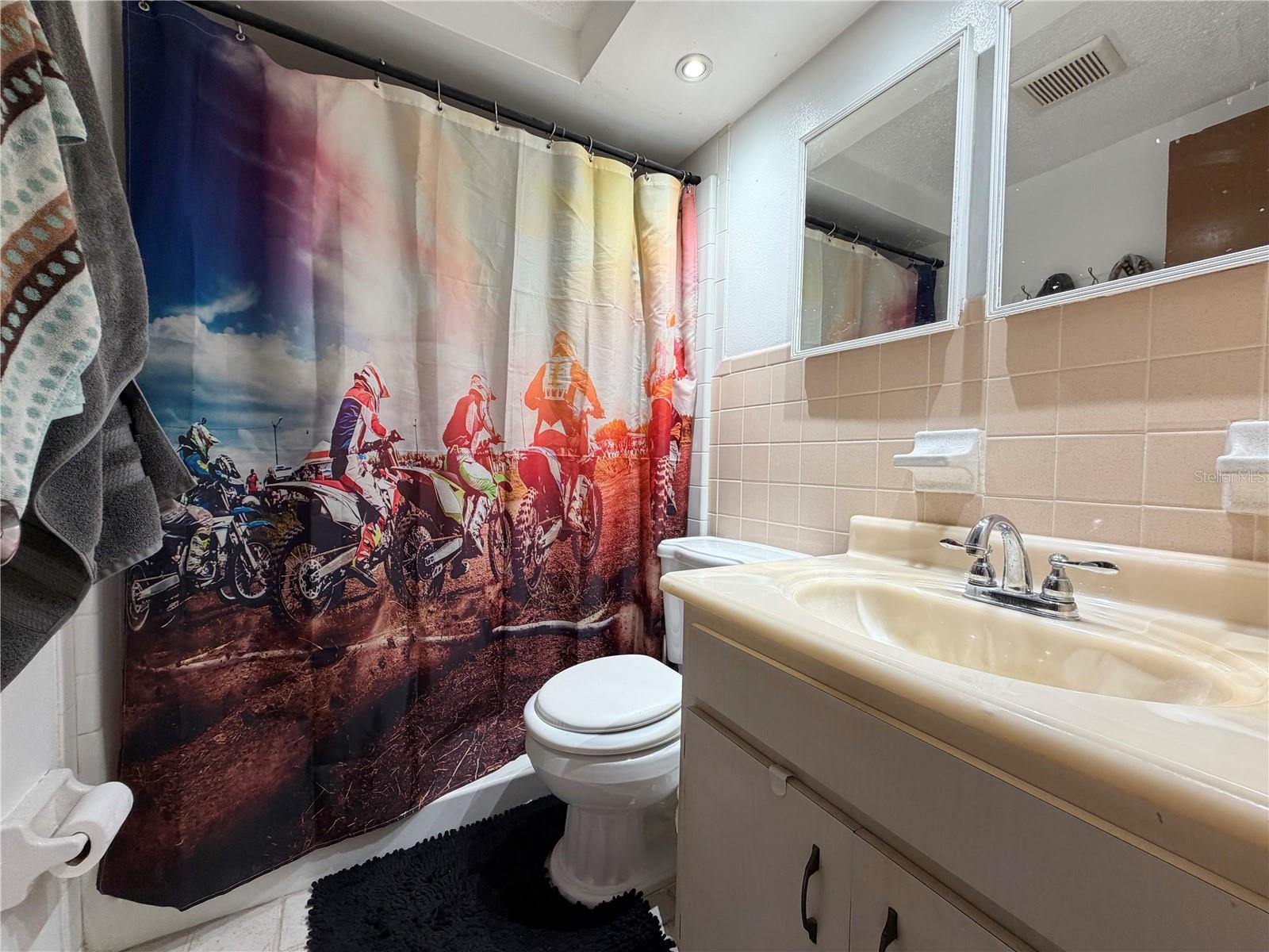 HOLIDAY LAKE ESTATES - Residential