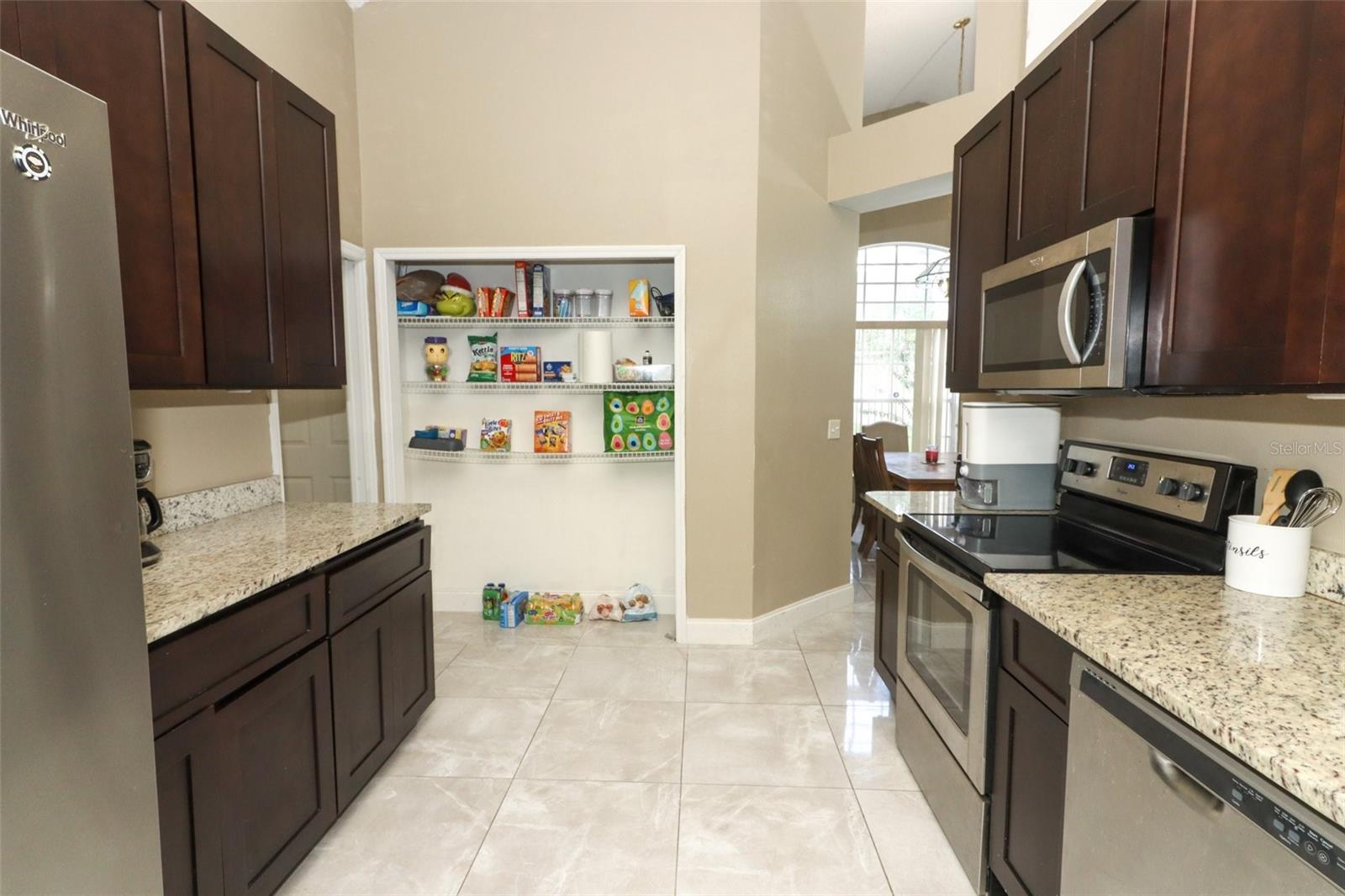 PEBBLE POINTE UNIT 02 - Residential