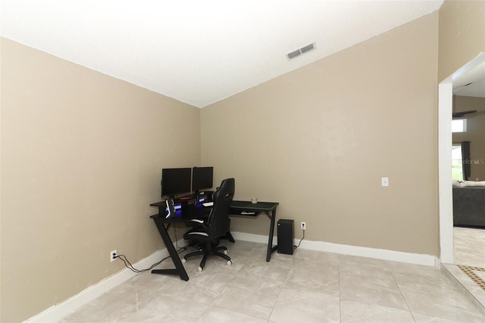 PEBBLE POINTE UNIT 02 - Residential