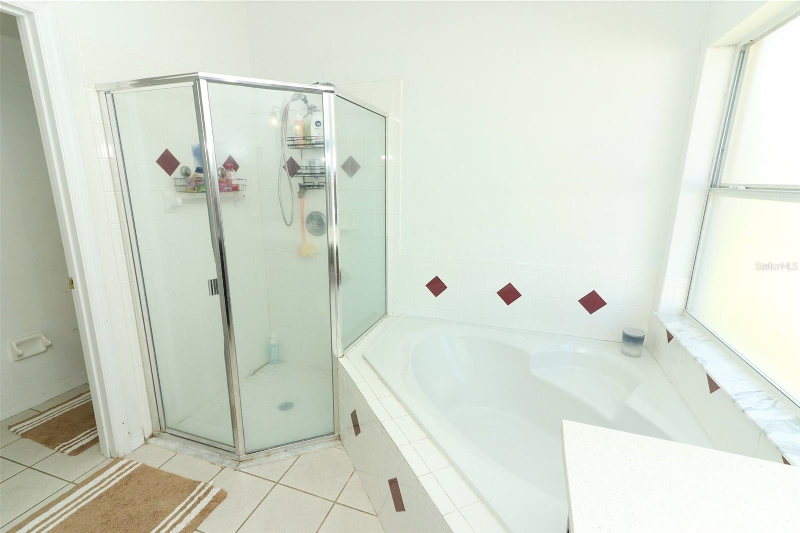 PEBBLE POINTE UNIT 02 - Residential