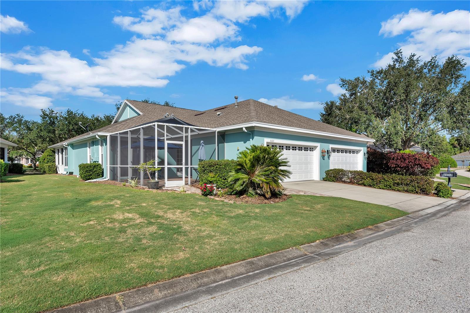 5320 GOLDEN ISLES DRIVE