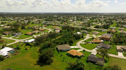 A home in PUNTA GORDA