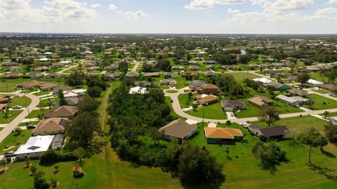 A home in PUNTA GORDA