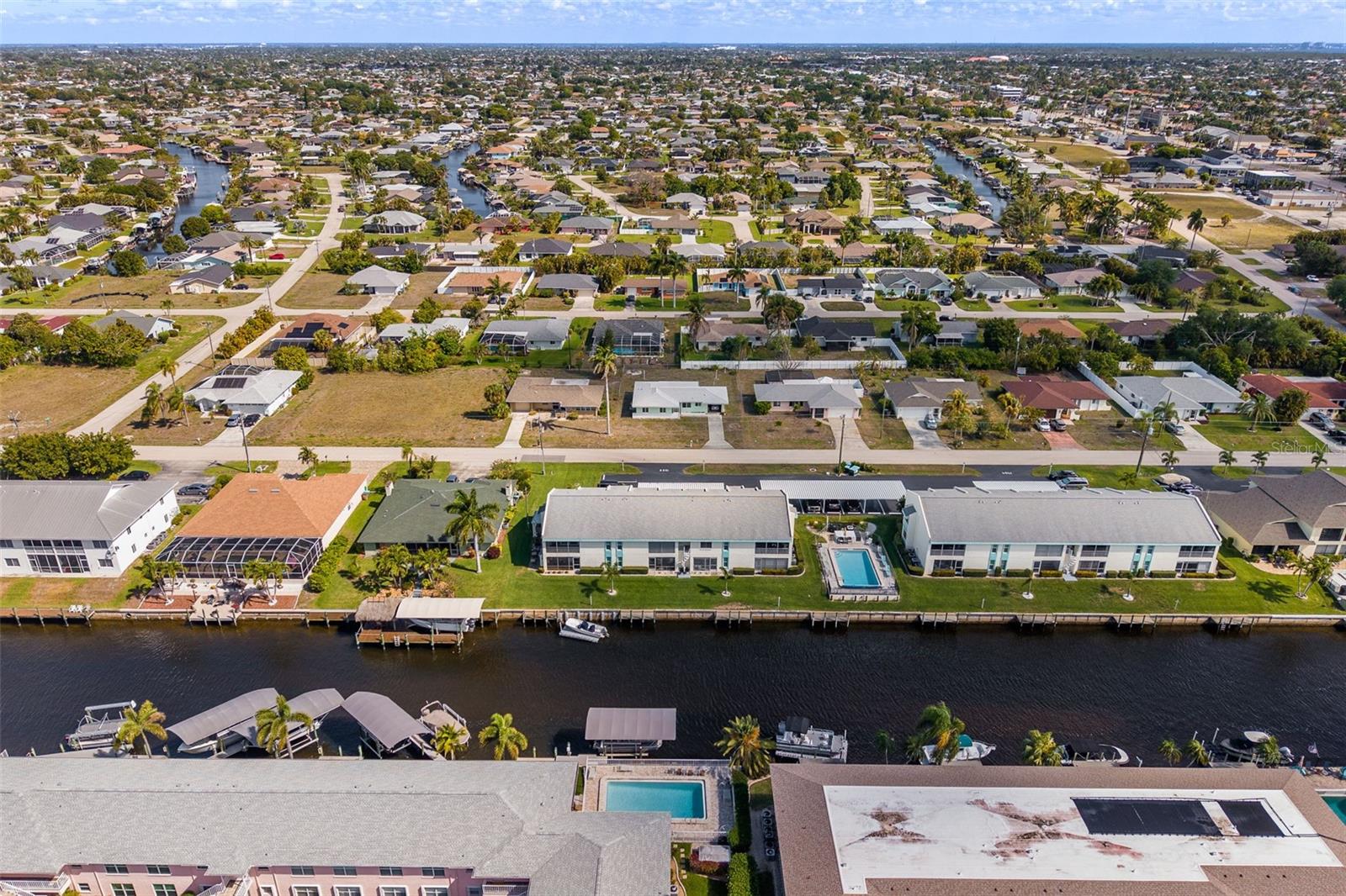 HARBOUR CASTLE CONDO - Residential