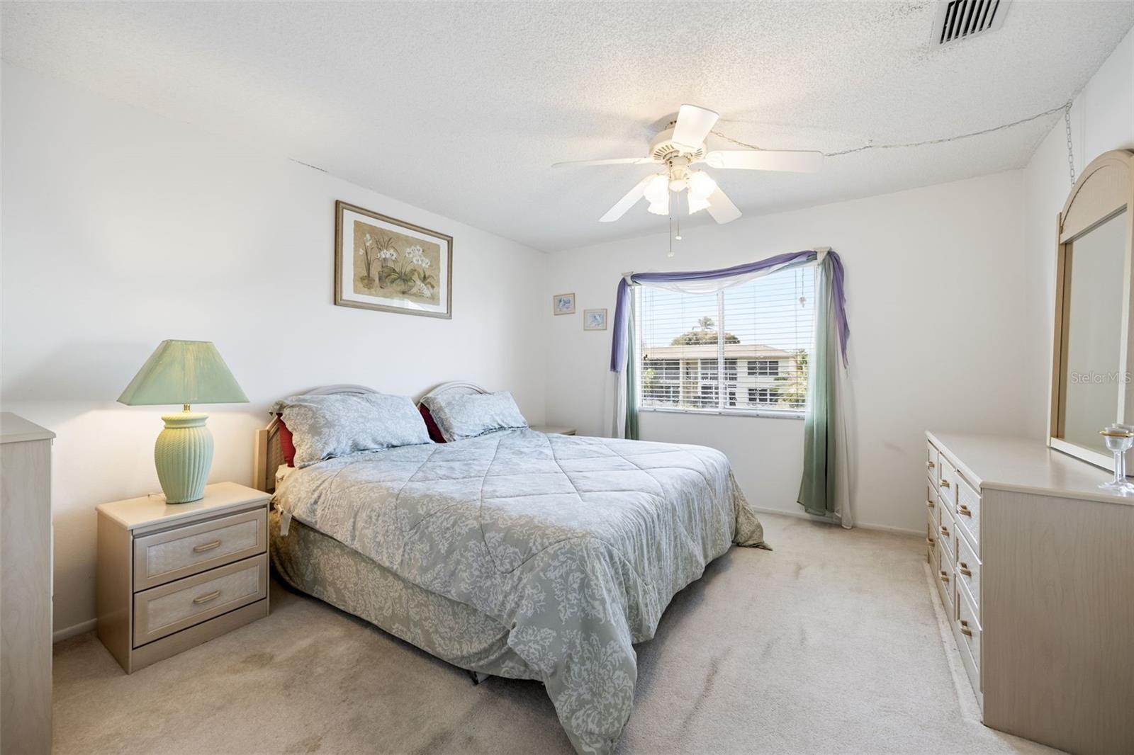 HARBOUR CASTLE CONDO - Residential