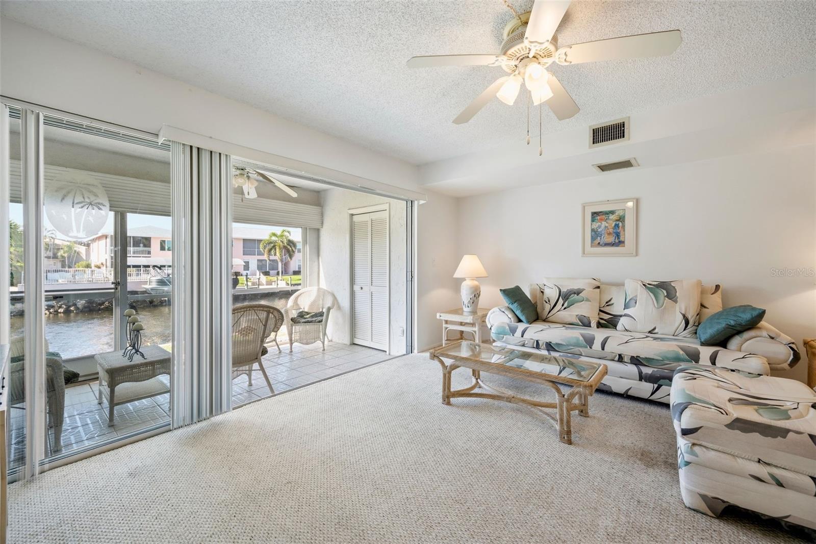 HARBOUR CASTLE CONDO - Residential