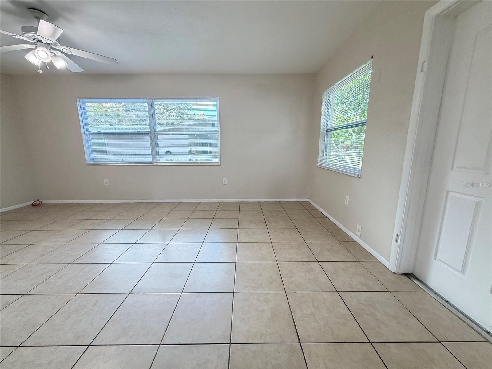 5011 9TH STREET COURT E