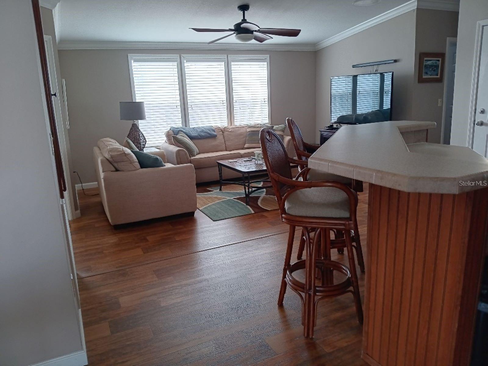 COUNTRY CLUB ESTATES - Residential