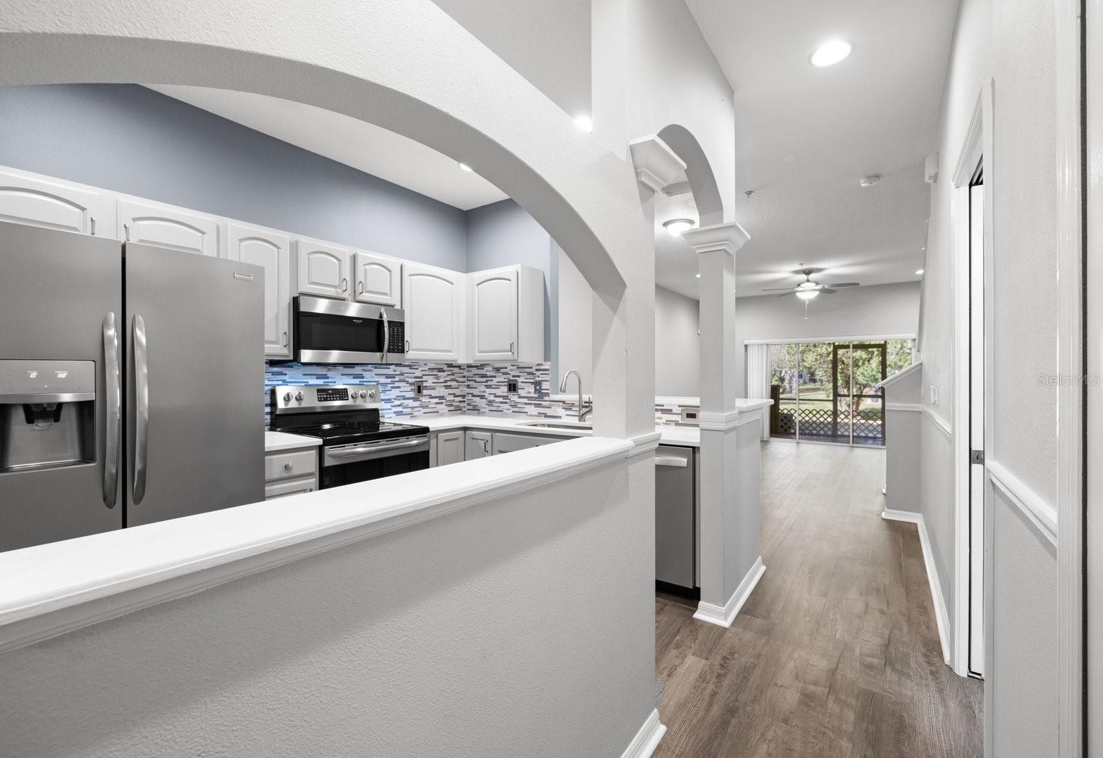 11231 KAPOK GRAND CIRCLE