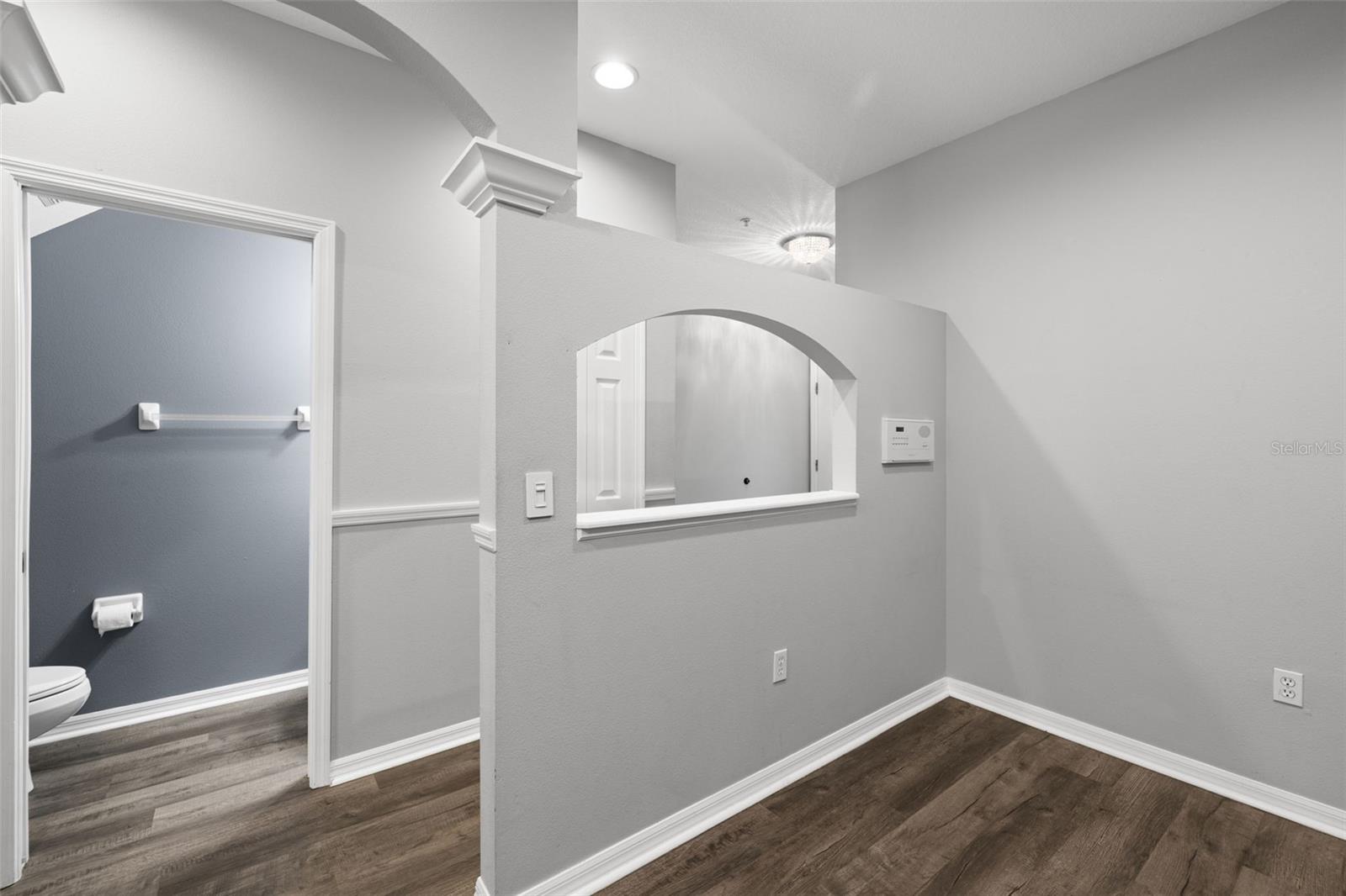 11231 KAPOK GRAND CIRCLE