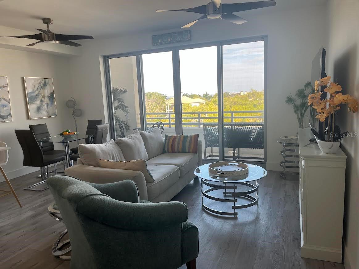 THE STRAND SARASOTA - Residential