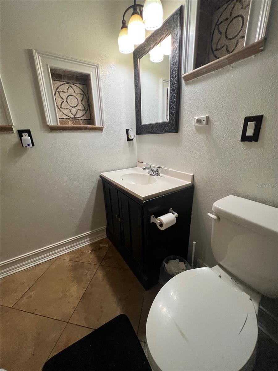 WINSTON PARK UNIT 3 - Residential Income