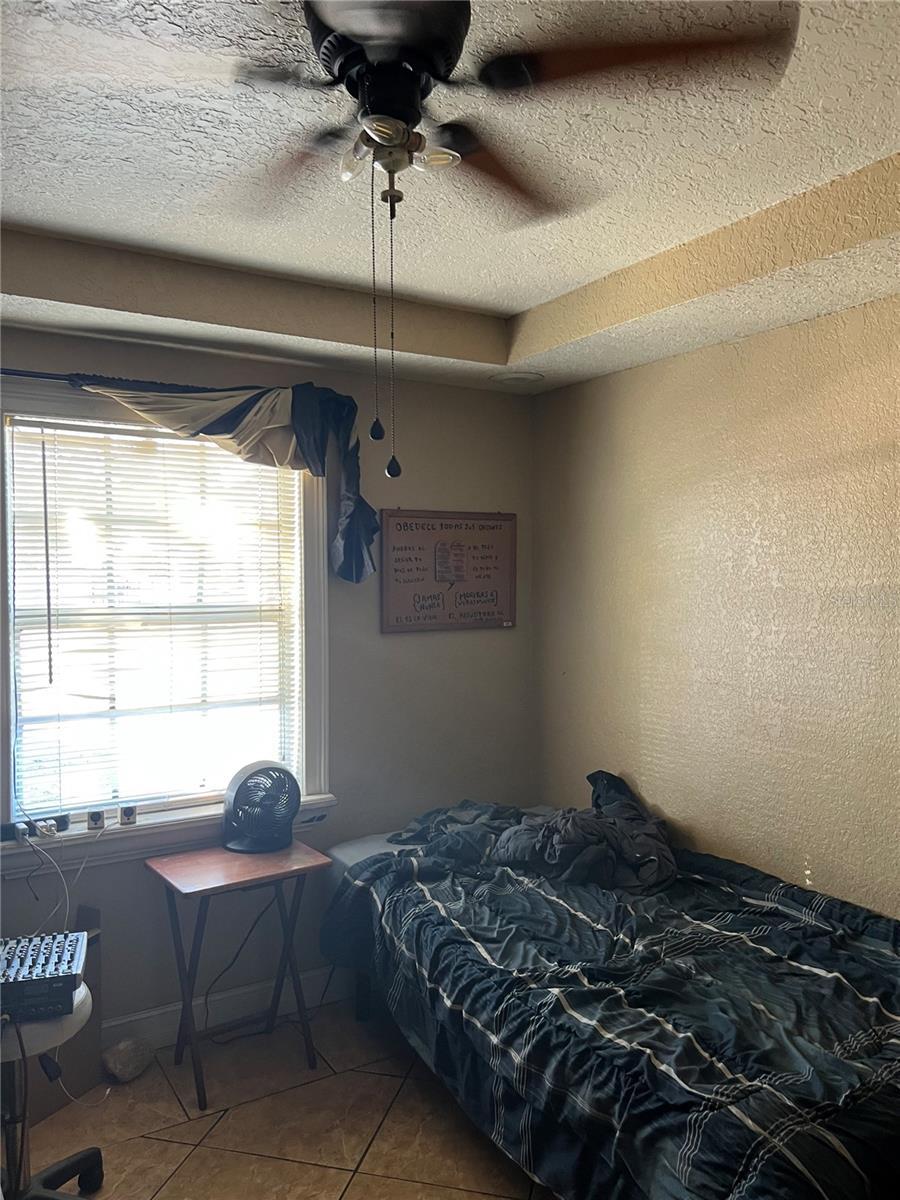 WINSTON PARK UNIT 3 - Residential Income