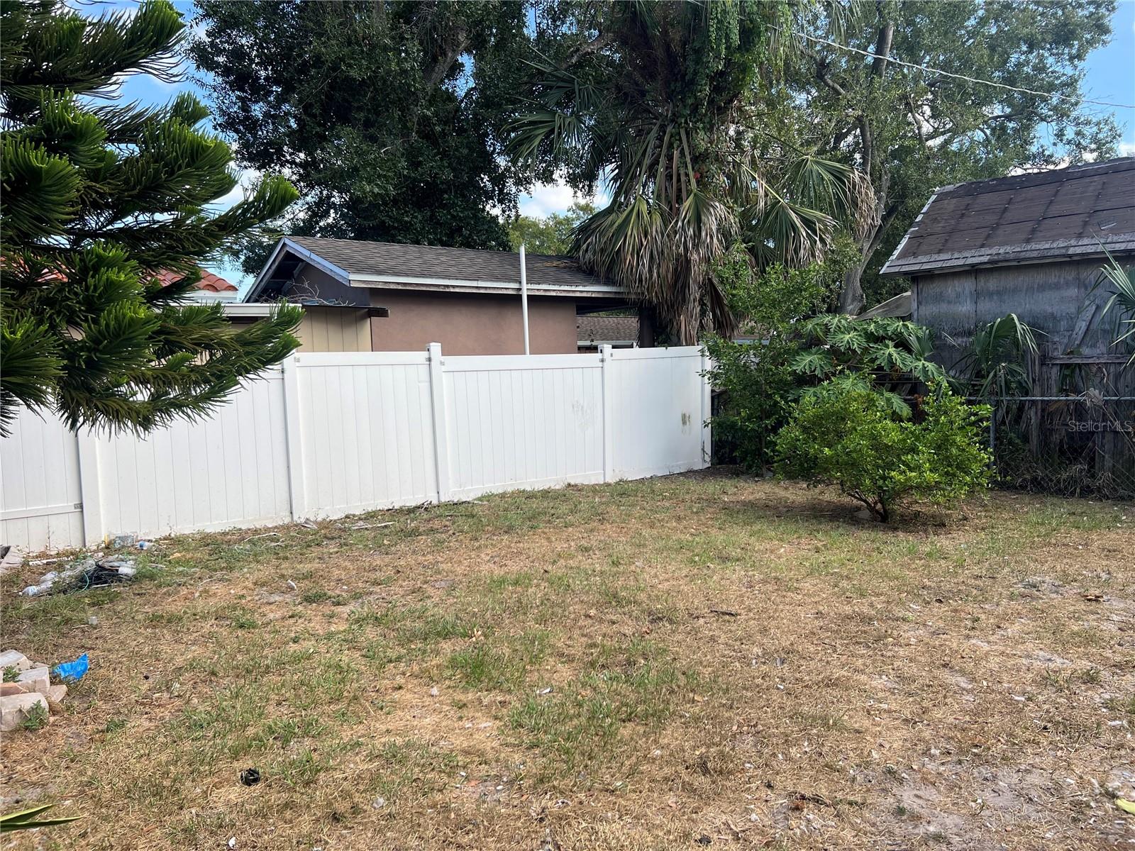 WINSTON PARK UNIT 3 - Residential Income