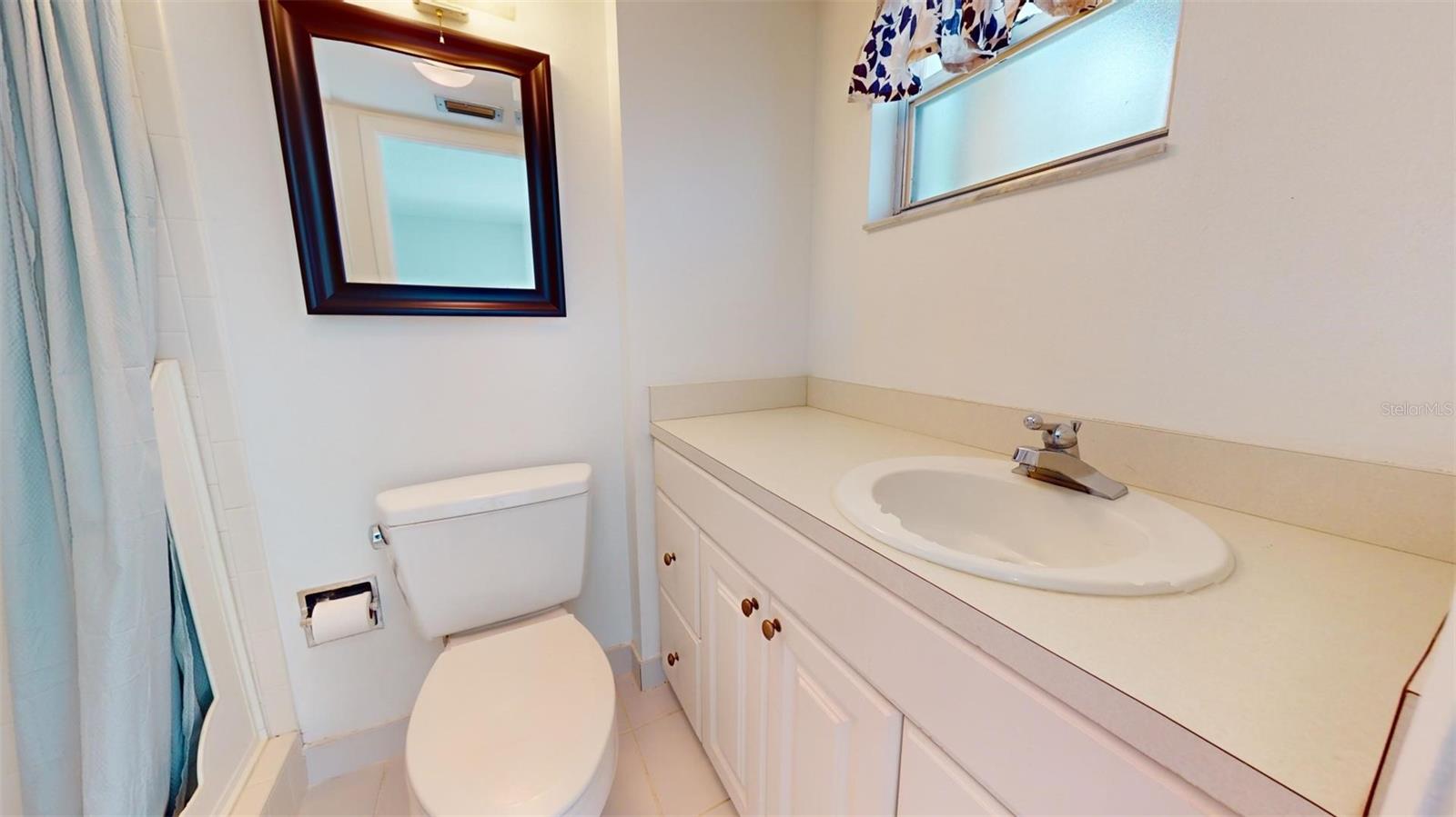 IRONWOOD FIFTEENTH CONDO - Residential