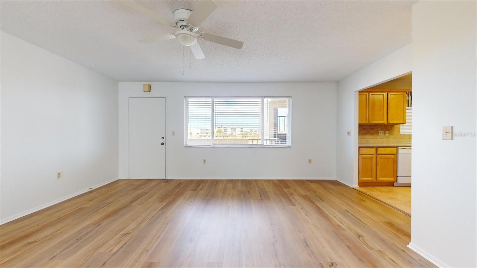 IRONWOOD FIFTEENTH CONDO - Residential