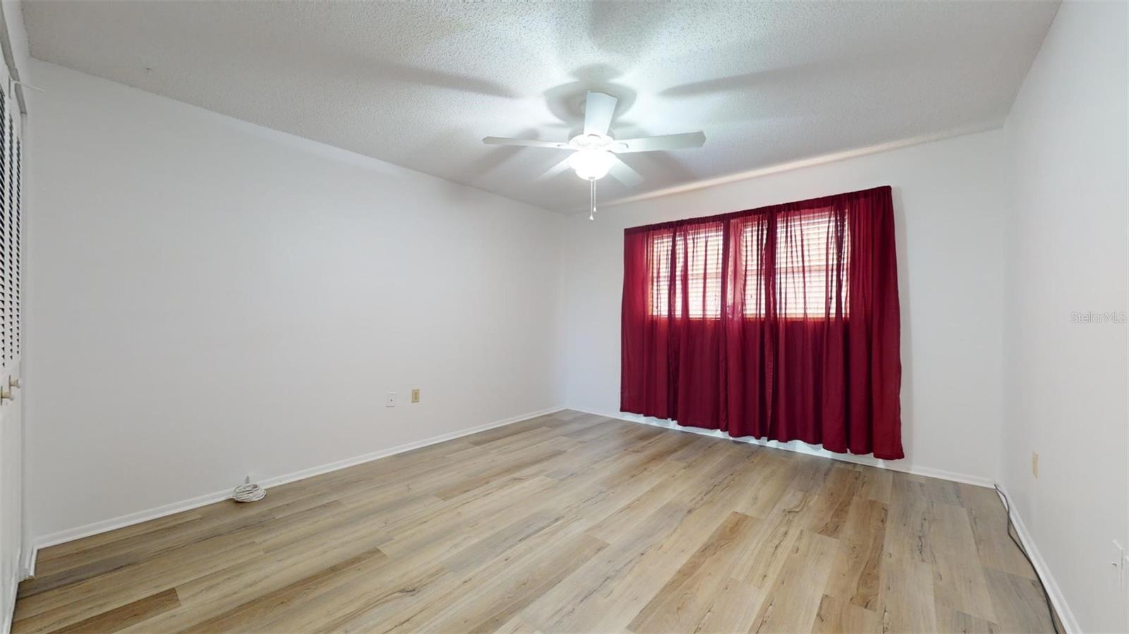 IRONWOOD FIFTEENTH CONDO - Residential