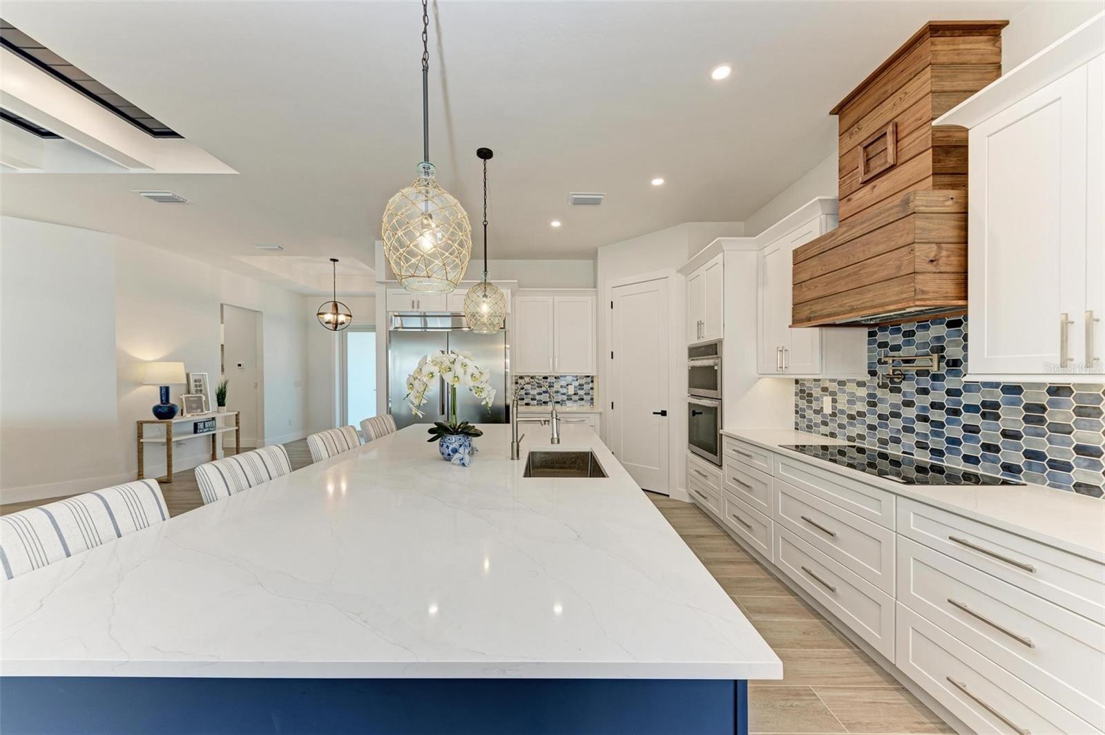 SUNCOAST HARBOR - Residential