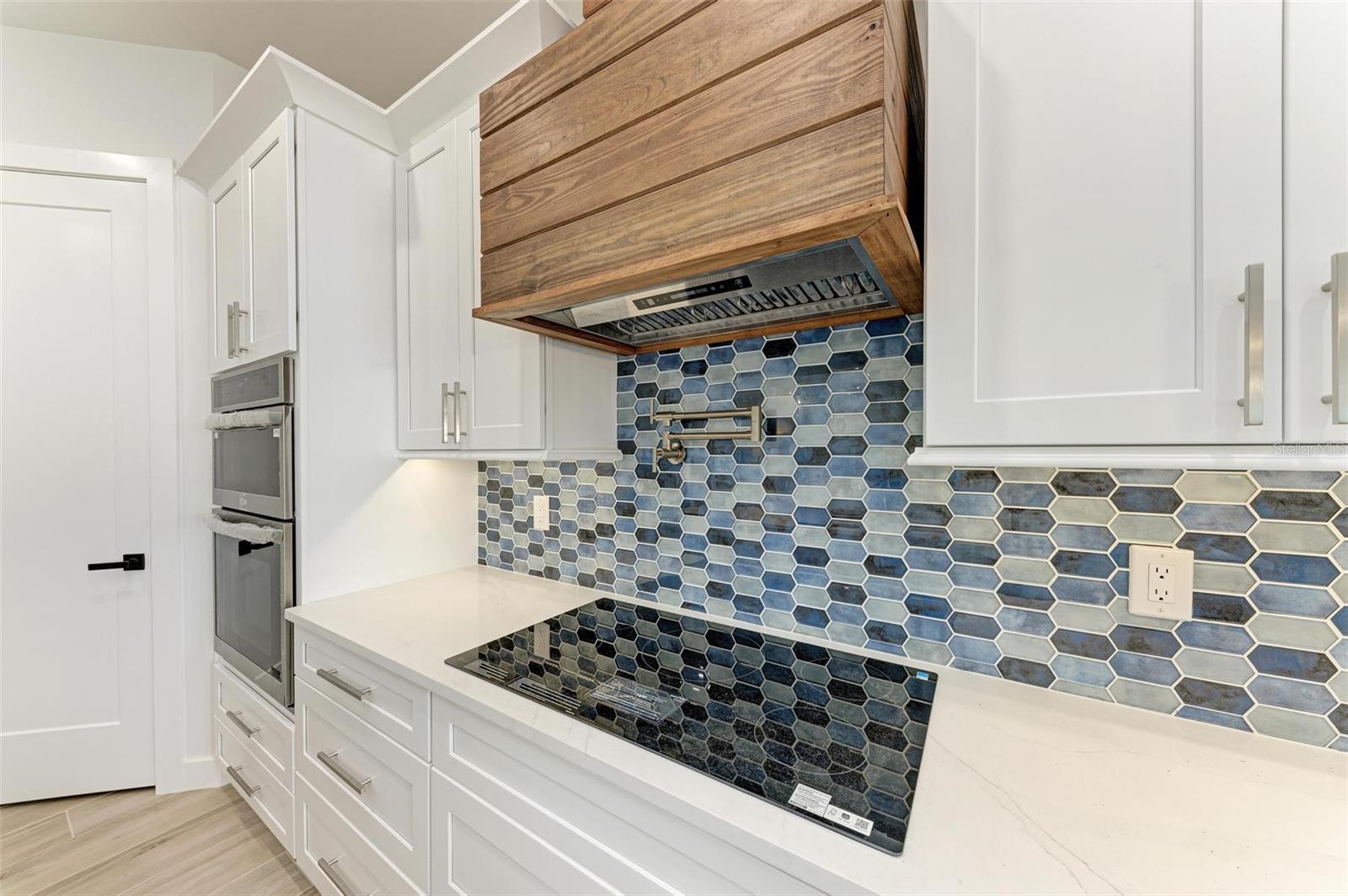 SUNCOAST HARBOR - Residential