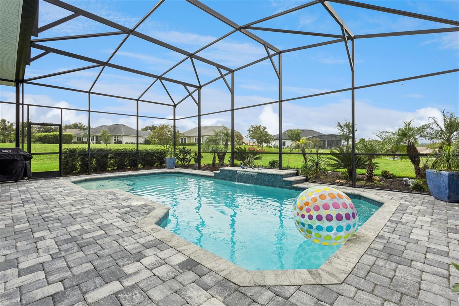 5141 GREENS DRIVE