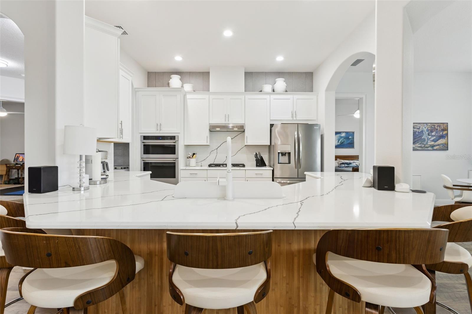 5141 GREENS DRIVE