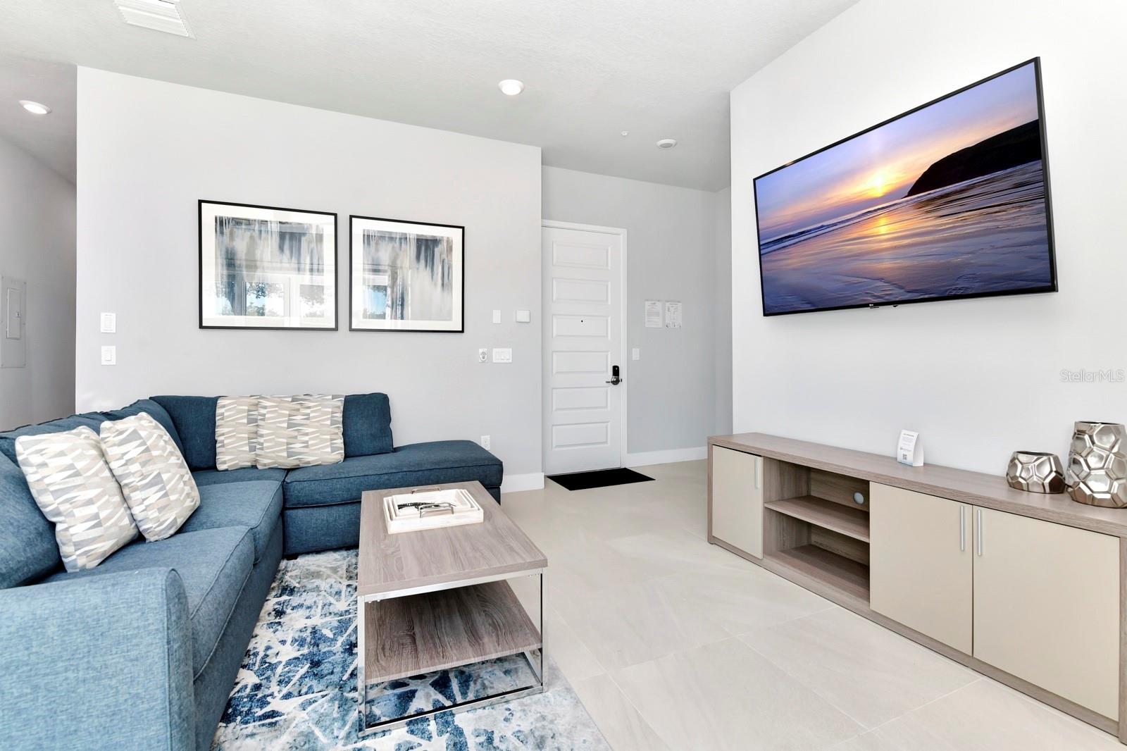 SPECTRUM/REUNION PH 3 - Residential