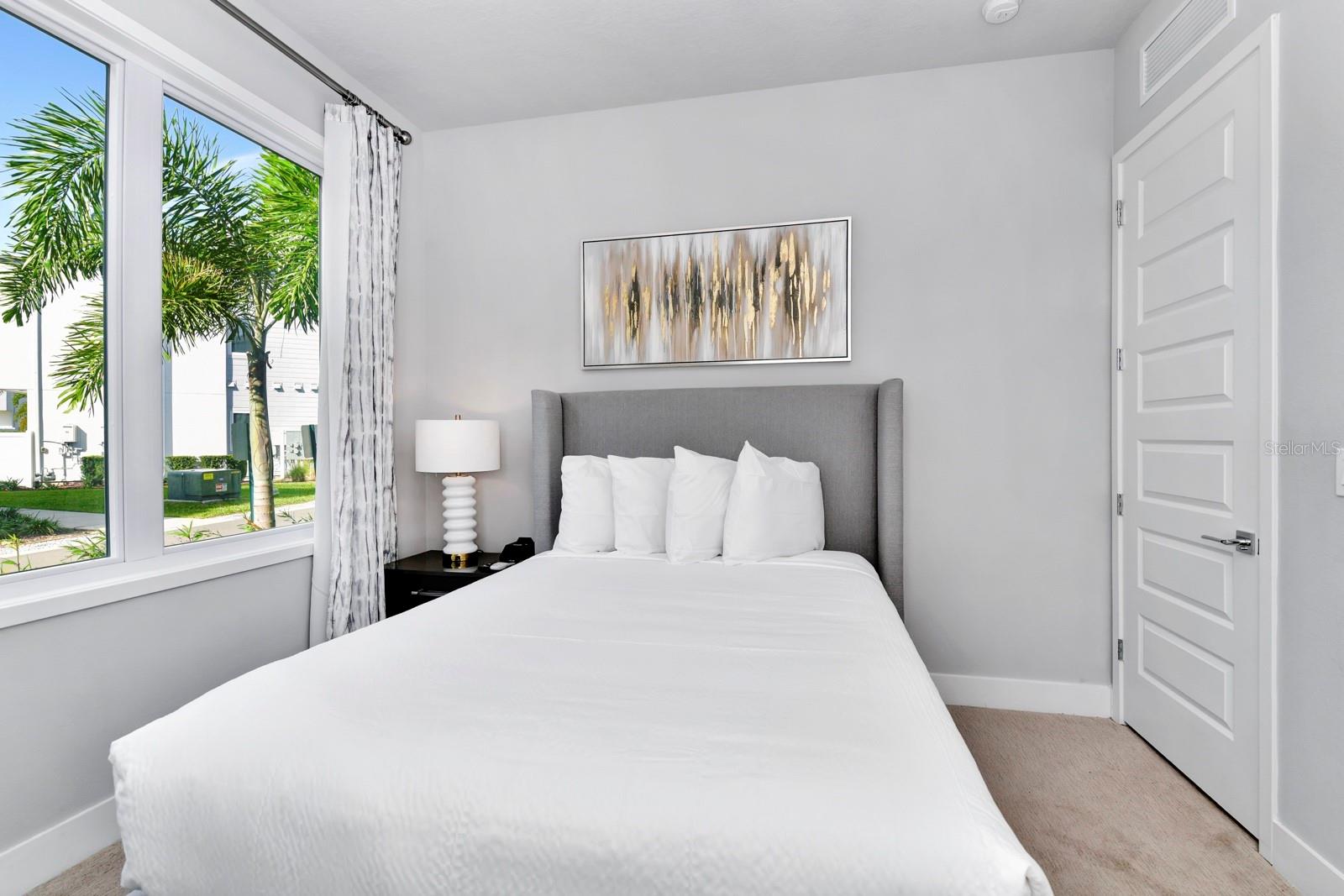 SPECTRUM/REUNION PH 3 - Residential