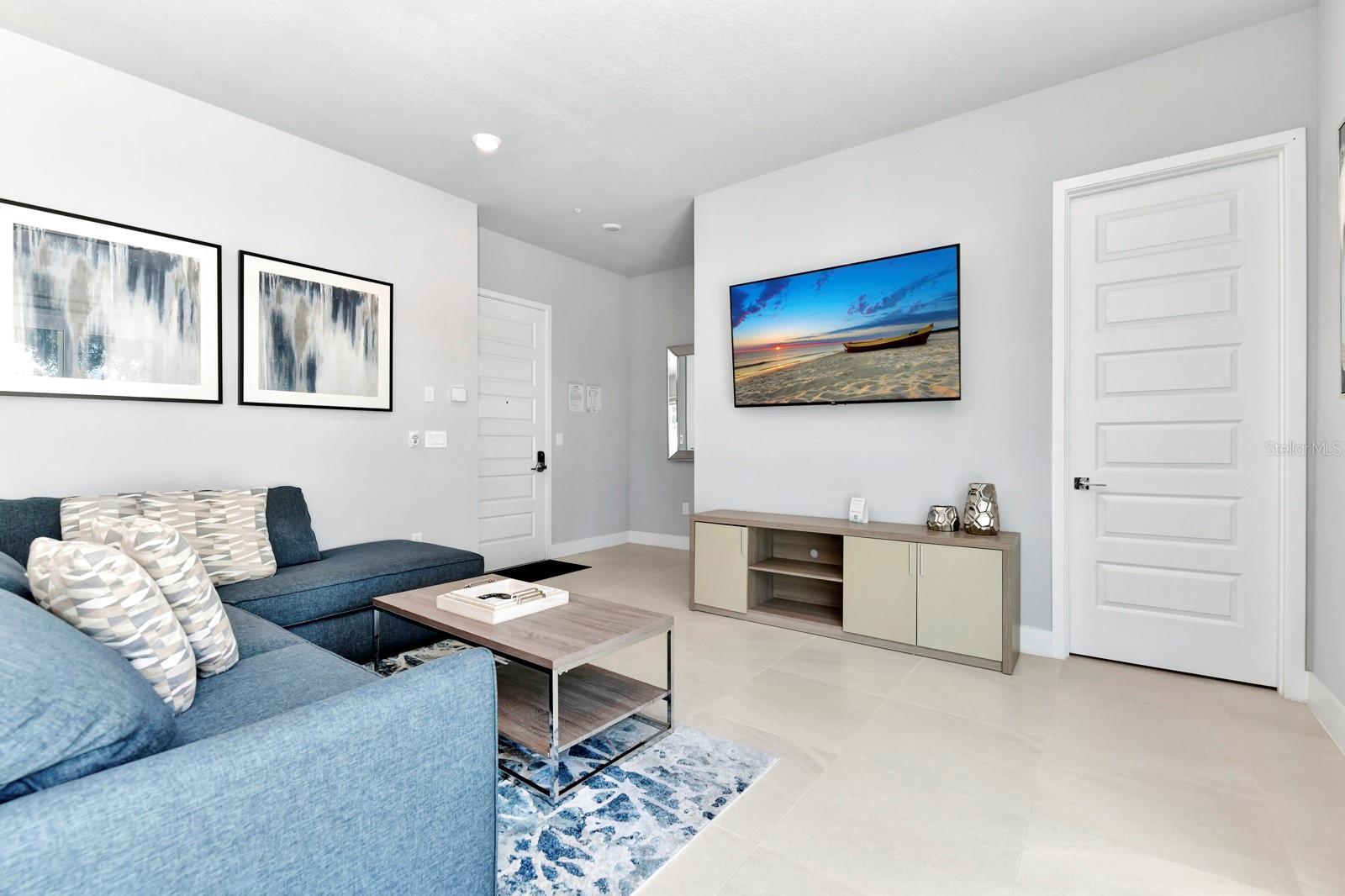 SPECTRUM/REUNION PH 3 - Residential