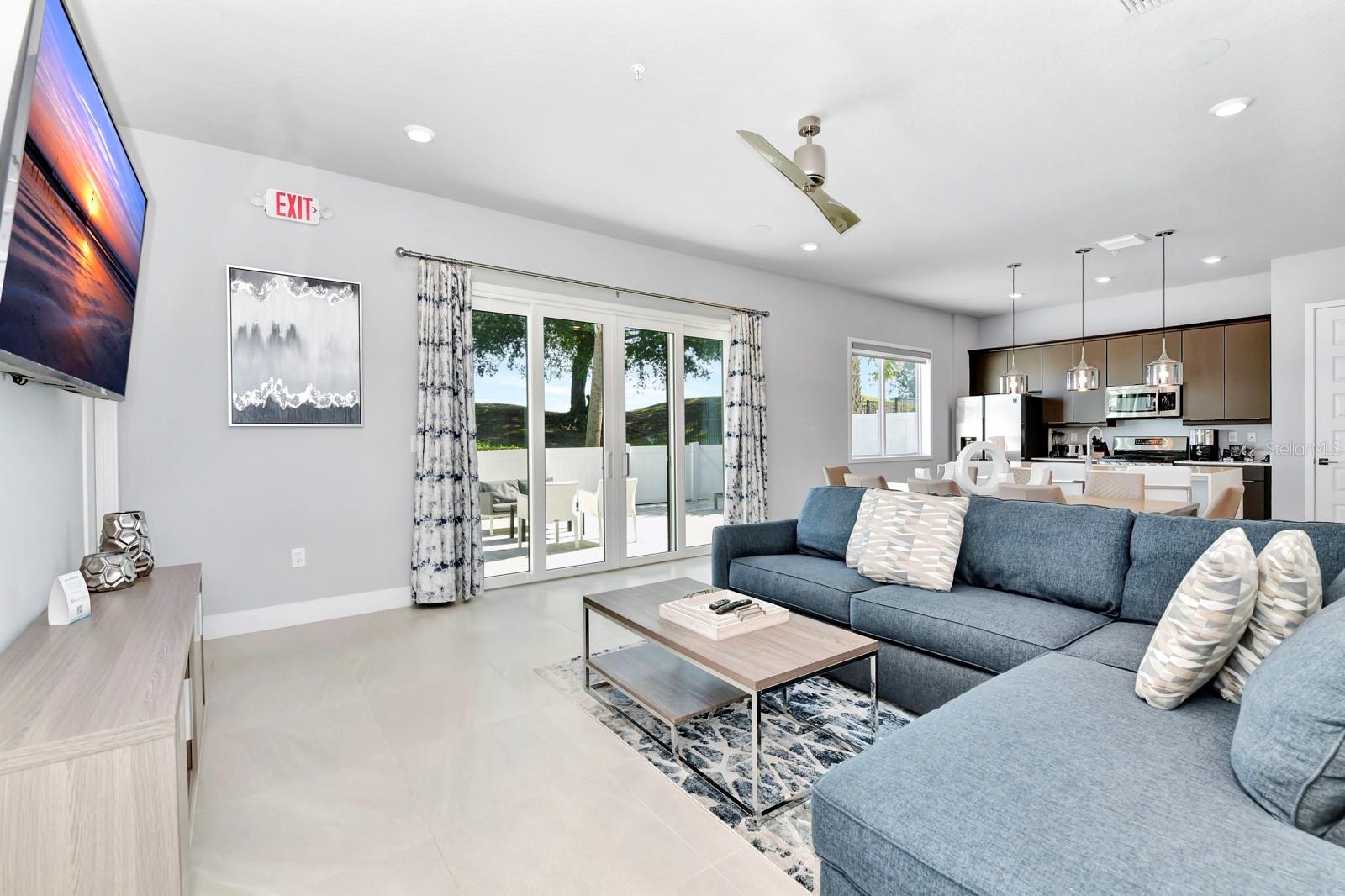 SPECTRUM/REUNION PH 3 - Residential