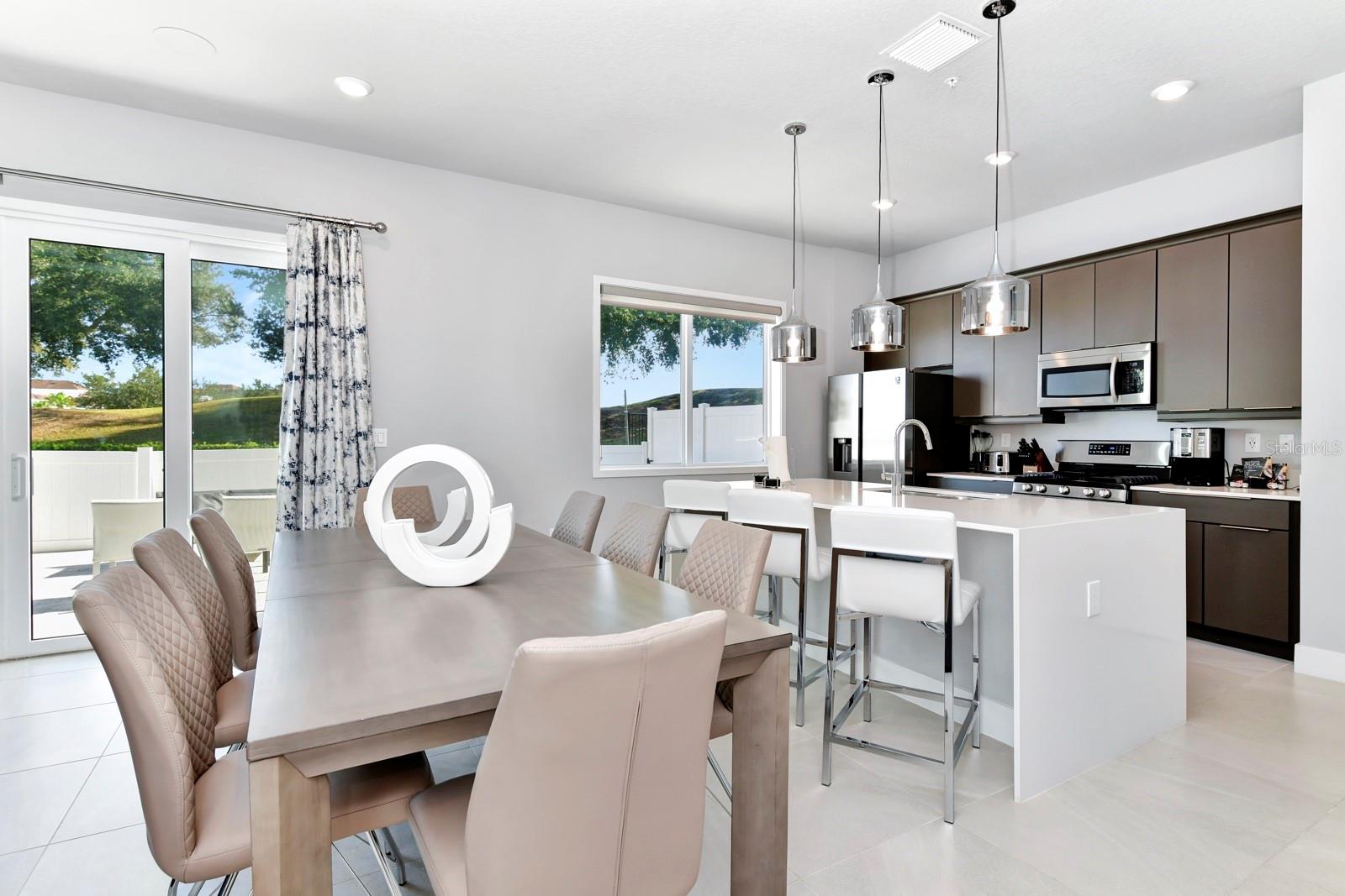 SPECTRUM/REUNION PH 3 - Residential