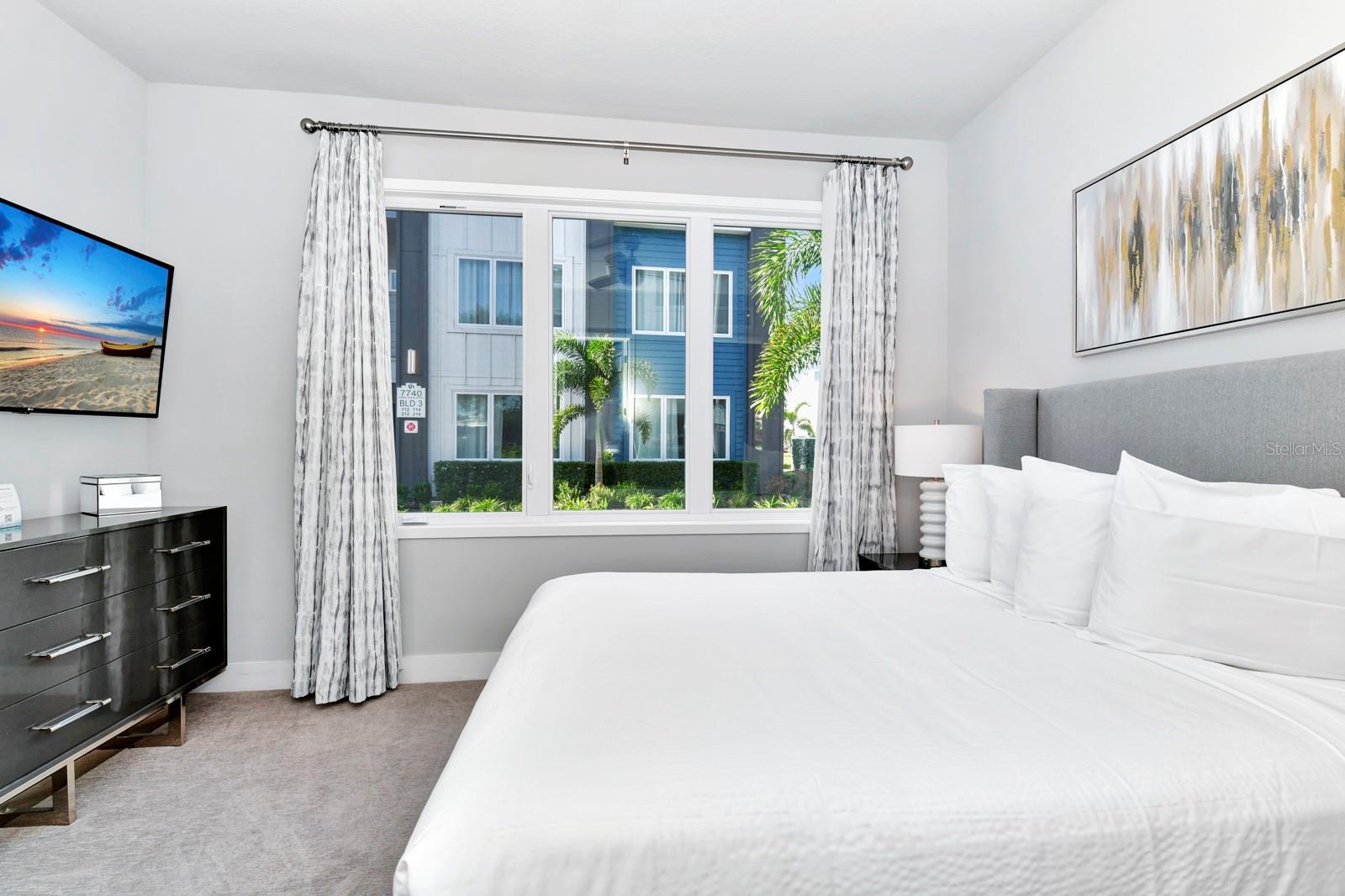 SPECTRUM/REUNION PH 3 - Residential