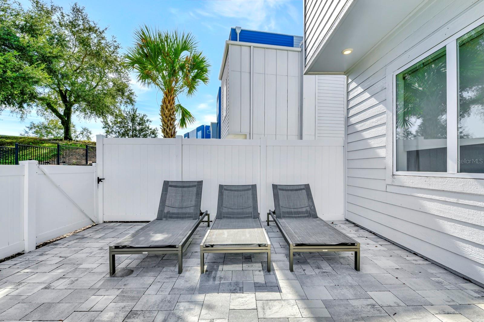 SPECTRUM/REUNION PH 3 - Residential