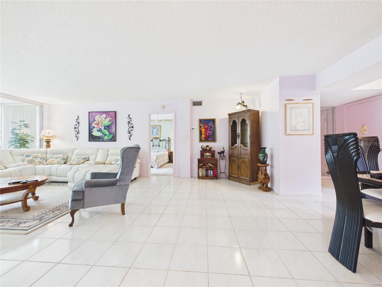 50 HARBOR VIEW LANE 18