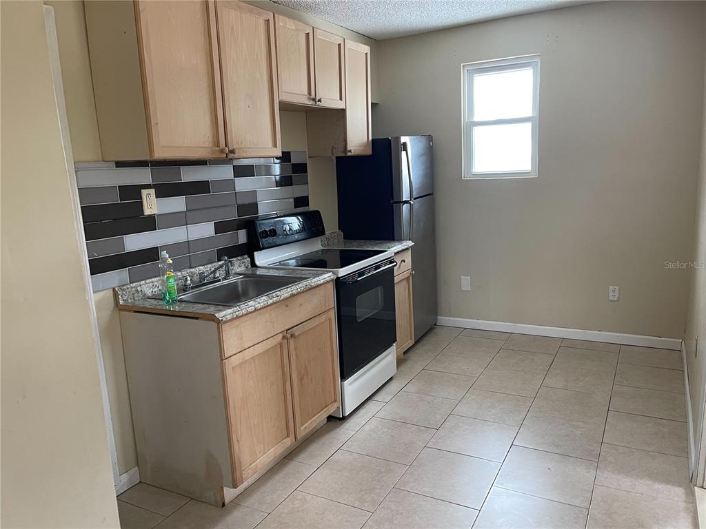 IDA LAKE SUB - Residential Income