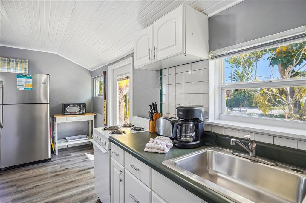 MITCHELLS BEACH REV - Residential Income